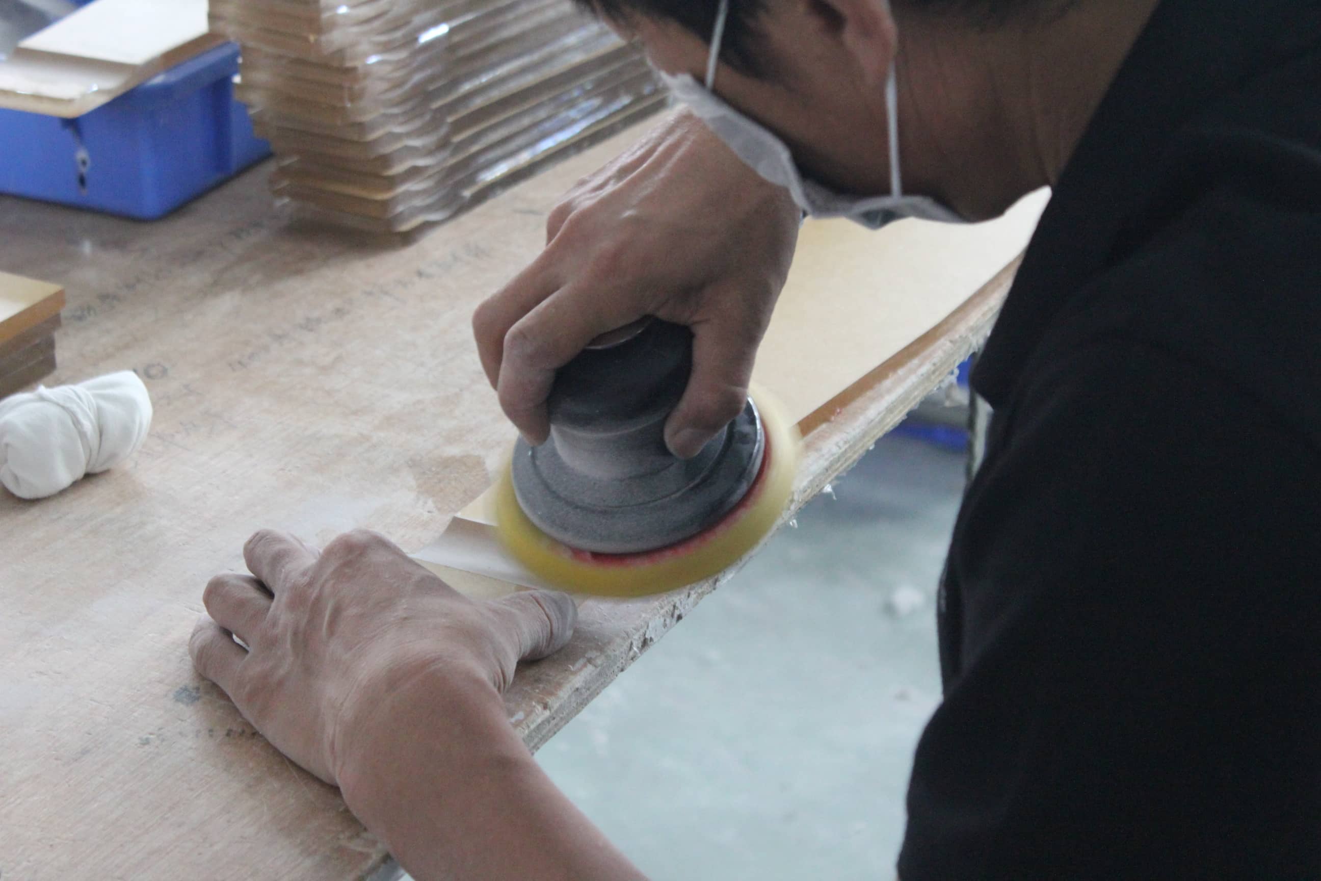 亞克力展示架是怎么制造出來(lái)的？具體的制作過(guò)程是啥？